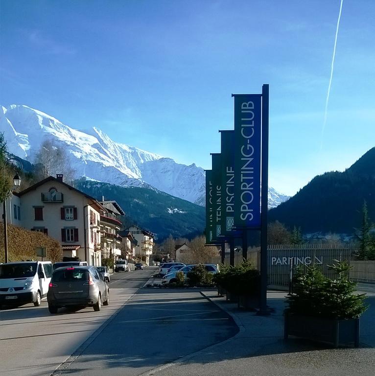 Hotel Val Joly แซ็งต์-แฌร์เวส์-เลส์-แบ็งส์ ภายนอก รูปภาพ