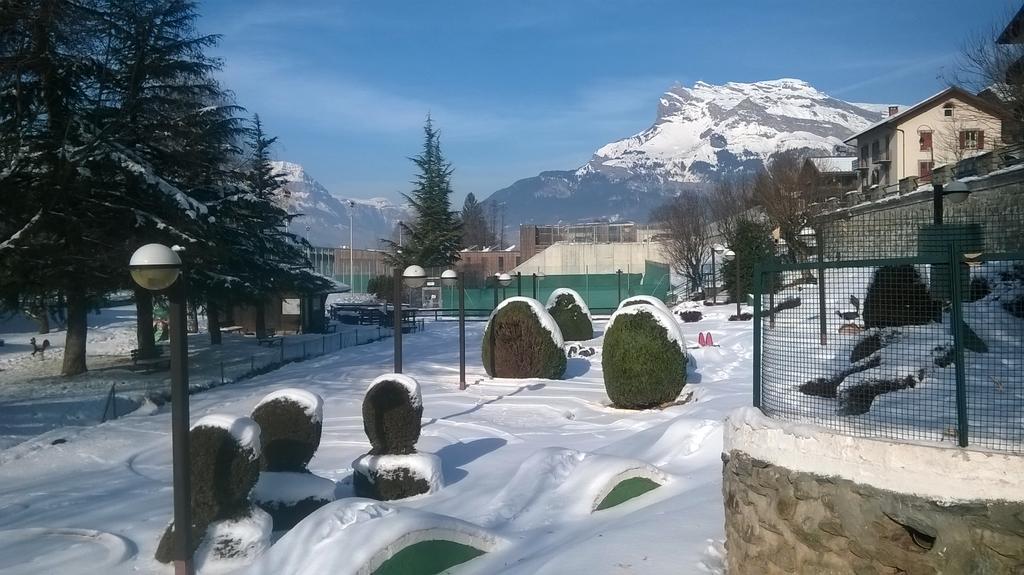 Hotel Val Joly แซ็งต์-แฌร์เวส์-เลส์-แบ็งส์ ภายนอก รูปภาพ